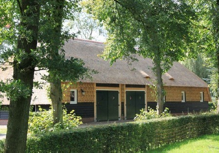 B&B "Rheezer Stee" in Rheeze