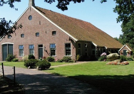 B&B "Hiddingh Hoeve" in Onstwedde